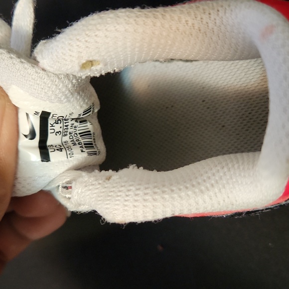 Air max toddler size 4c - Picture 5 of 5